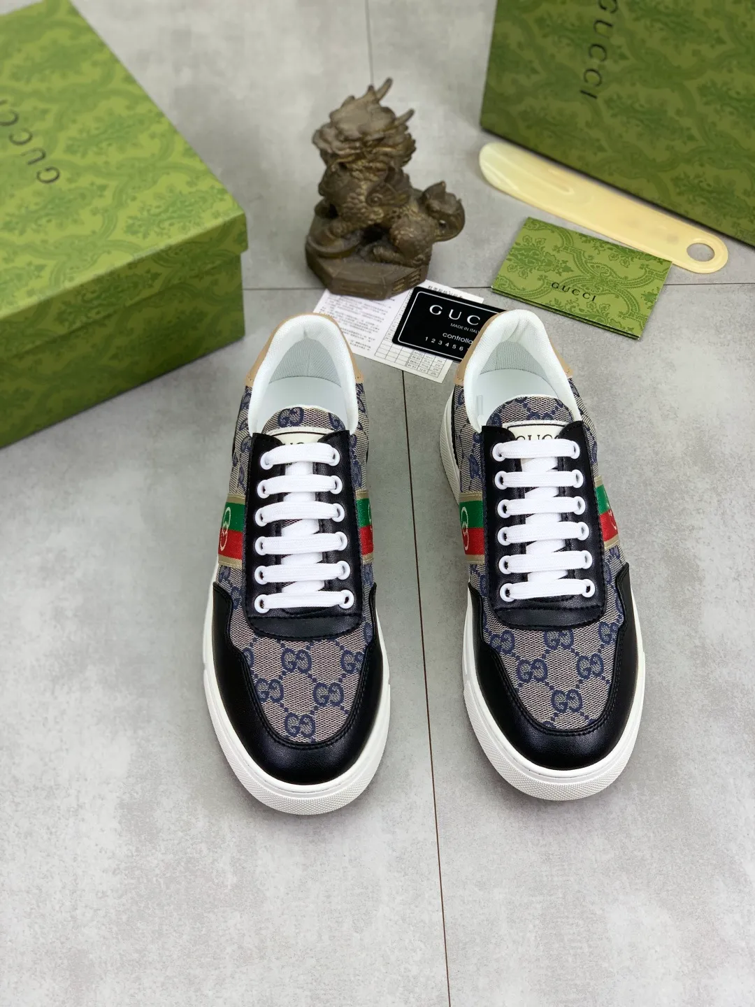 Men's men's shoes 💰P440💰 [New model] (GUCCI) official website's latest 🎁🎁casual and fashionable men's shoes 👟, hot style 💥 style is simple and elegant, exclusive for trendy men. Unique official website's latest brand double G elements Original 👑Gucci decoration, fashionable and generous, the fabric is original frosted calfskin✅Fully imported first-layer pigskin lining, the official website specifies wear-resistant, lightweight original rubber casual outsole, the classic model is taken in real life🎬38-44 3️⃣ colors available